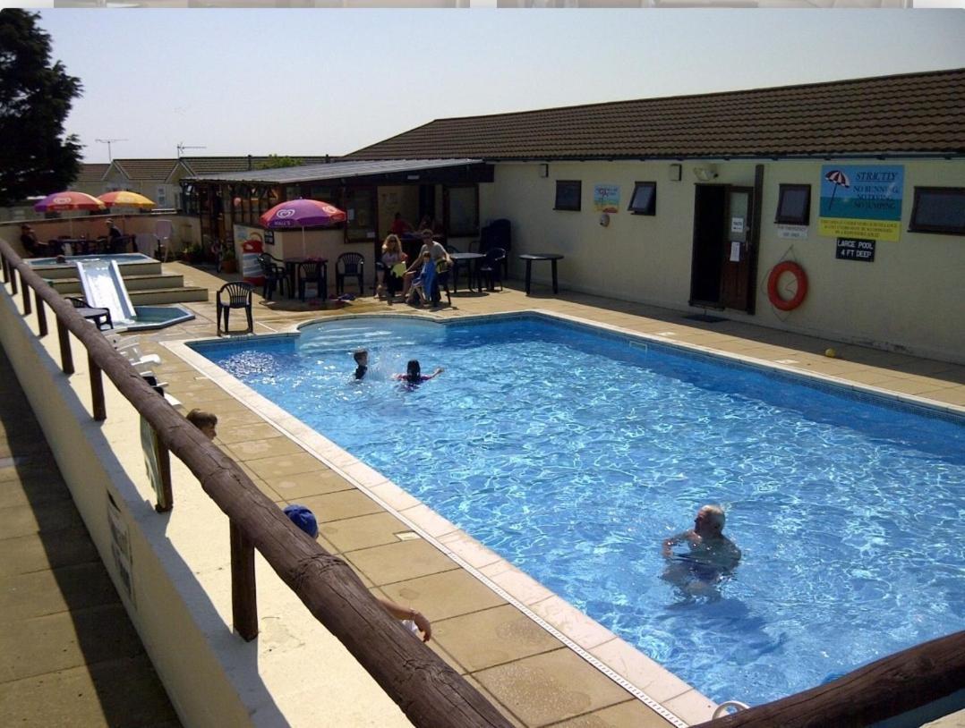 Ocean View 95 Trimingham Exterior foto